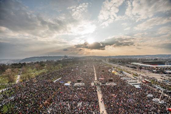 Moravanský, Patočka: Milion chvilek na Letné cestu k porážce Andreje Babiše neukázal